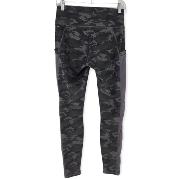 Fabletics Powerhold Highwaisted Leggings - Picture 5 of 8